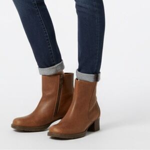 Timberland Women's Brown Leather Boots size 6